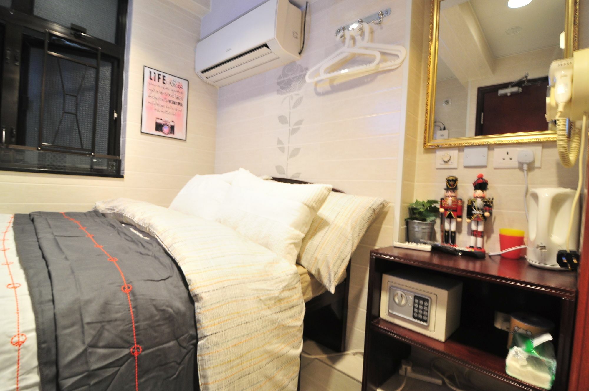 Big Wave Travel Kowloon (Hong Kong) Exterior foto